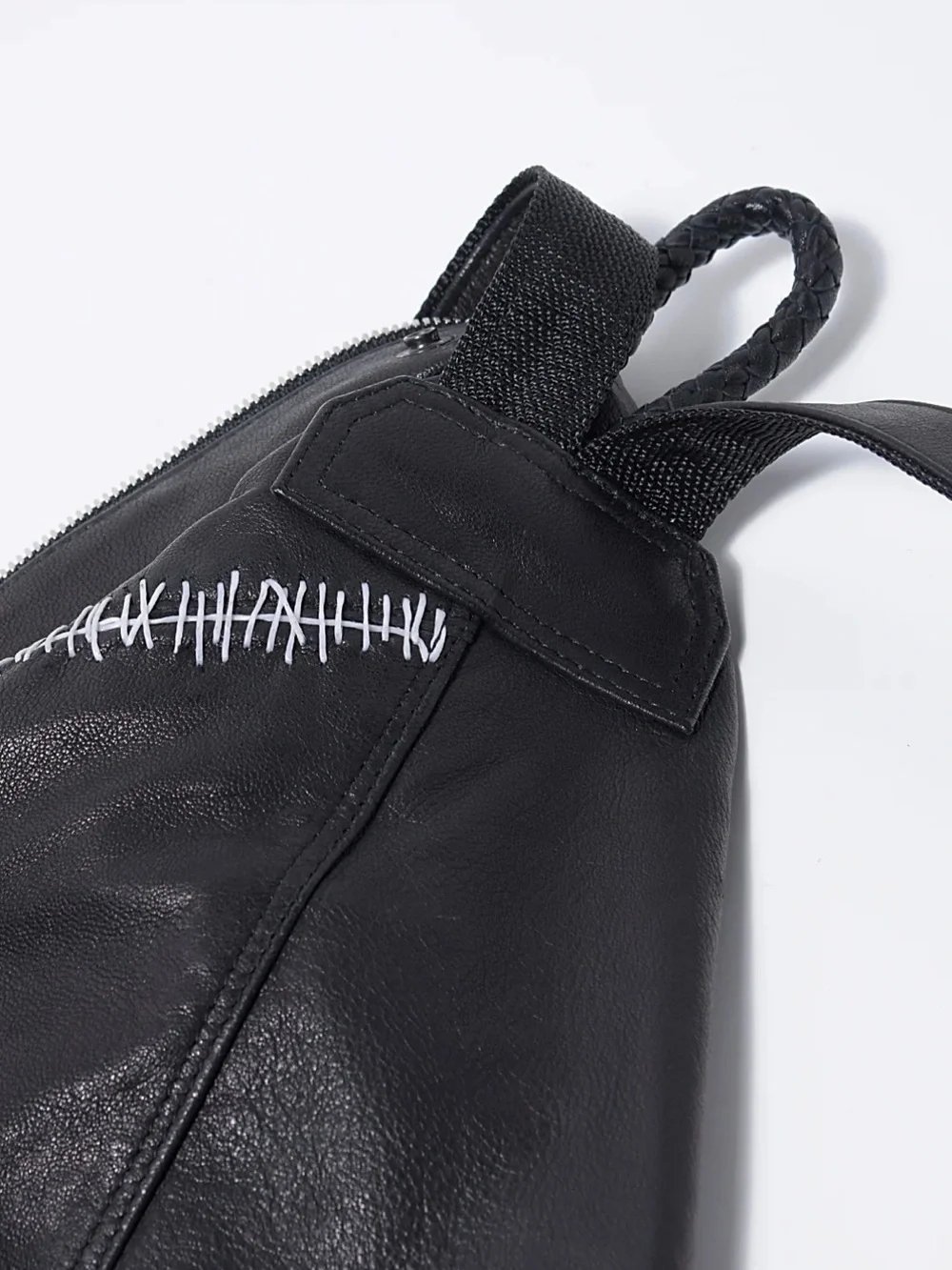 KmRii 2202-BG01 Hand Stitch Triangle Backpack